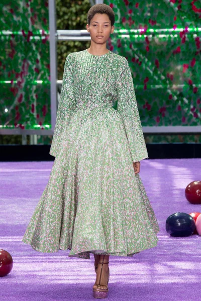 Look 6